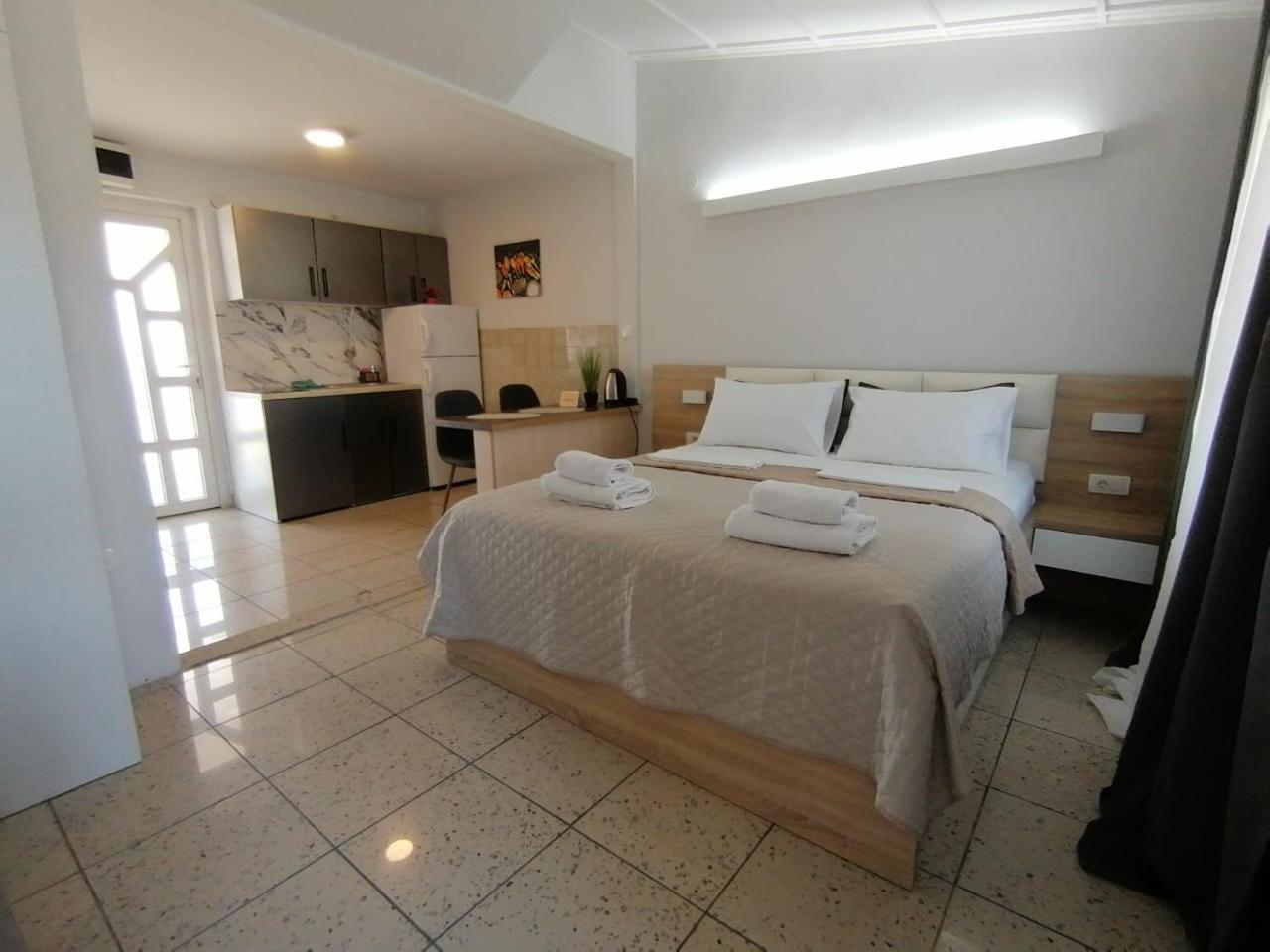 Apartments Knezevic Ulcinj Exterior photo